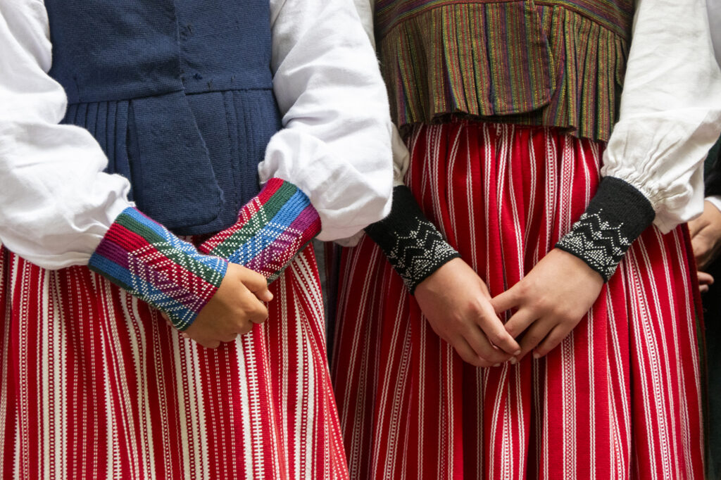 Riešinių mezgimas kaip kultūrinės tapatybės išraiška